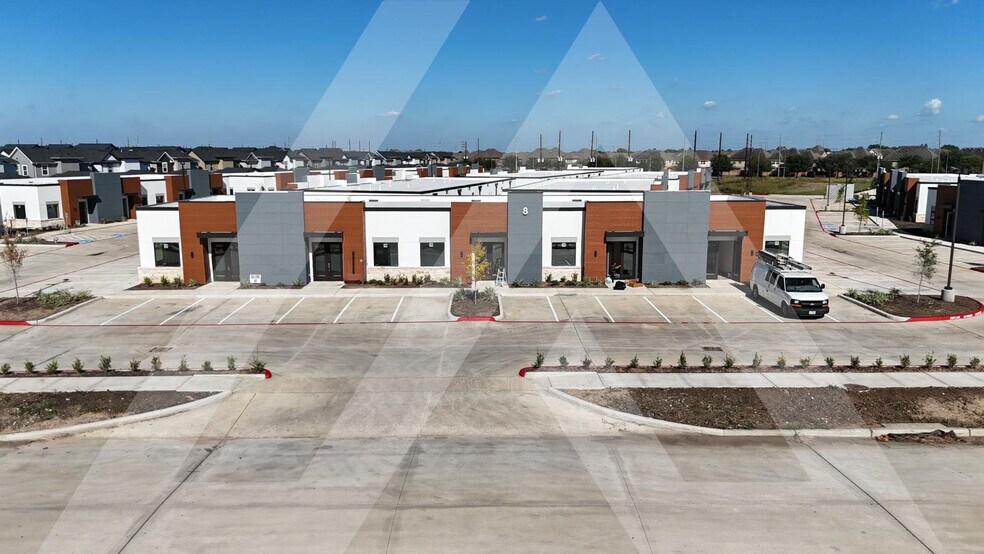 5151 Meadow Ranch Pky, Richmond, TX à louer - Photo de l’immeuble – Image 3 sur 8