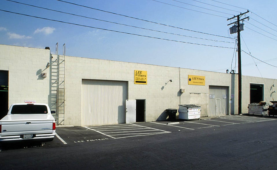2231-2249 N Hollywood Way, Burbank, CA à vendre - Photo de l’immeuble – Image 3 sur 5