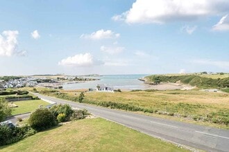 5 Stad Castellor, Cemaes Bay, GWN - Vue aérienne vue de carte