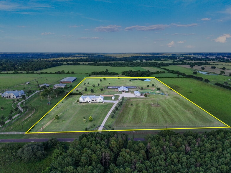 24118 MARGERSTADT Rd, Hockley, TX à vendre - Photo principale – Image 1 sur 20
