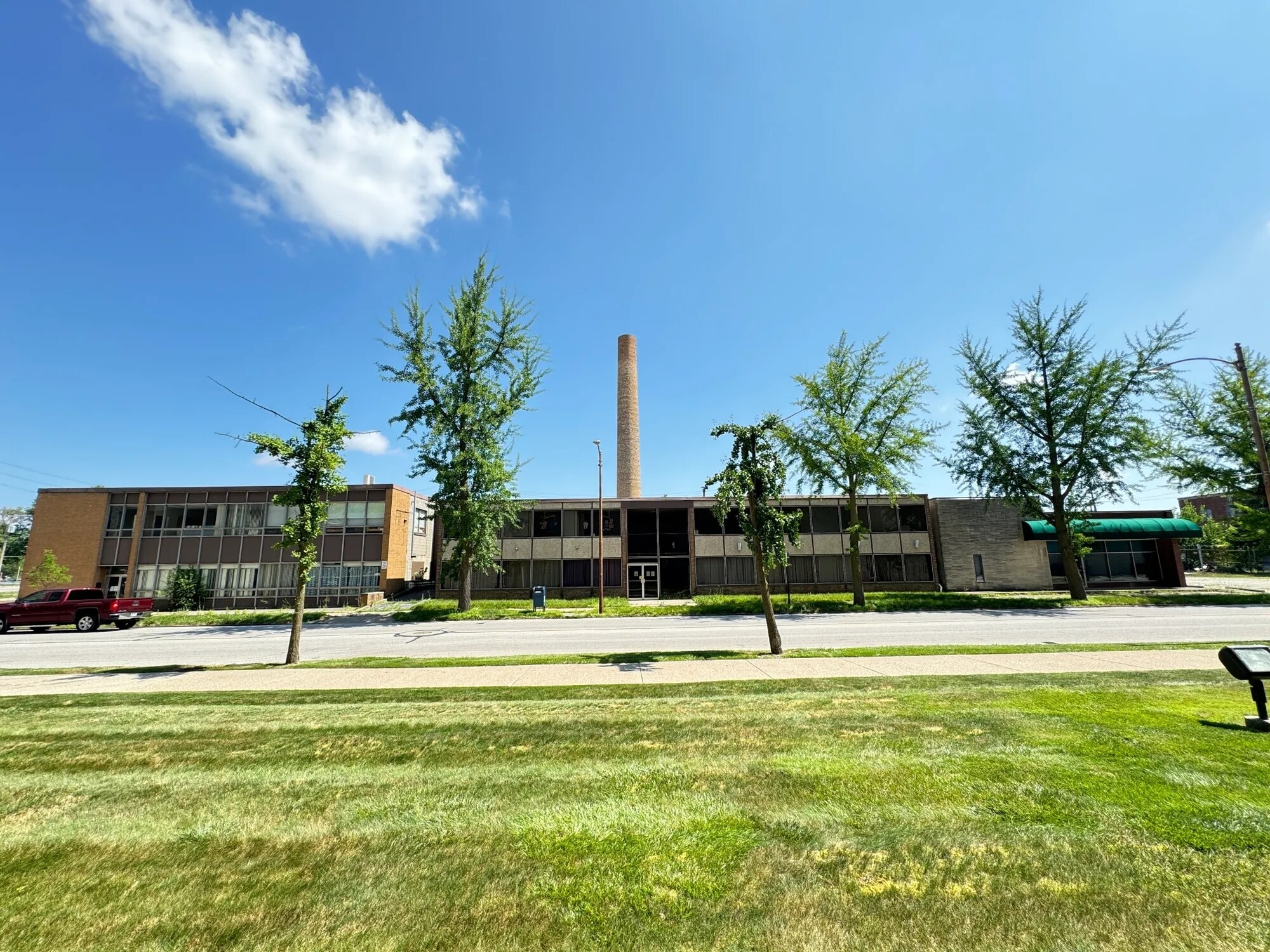 2128 Madison Ave, Toledo, OH à vendre Photo principale– Image 1 sur 5