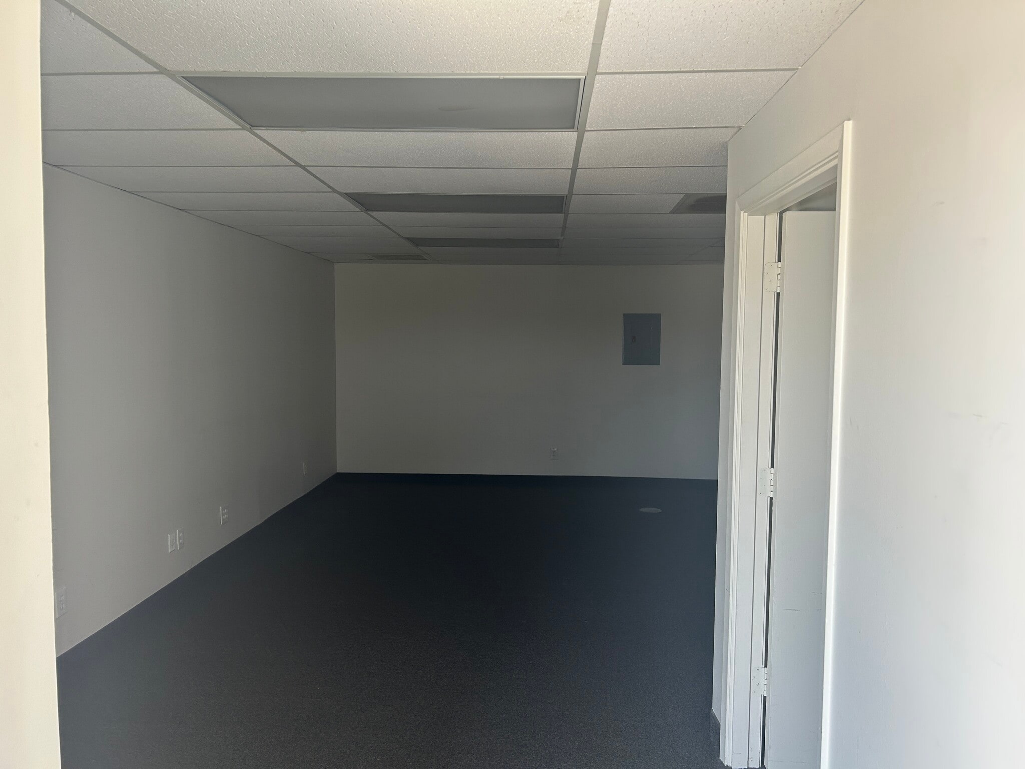 500 E Arapaho Rd, Richardson, TX à louer Photo intérieure– Image 1 sur 3