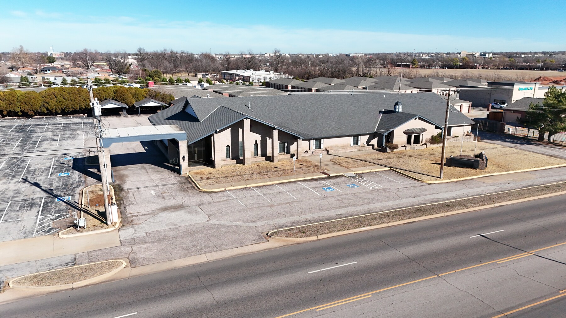 5005 SE 29th St, Oklahoma City, OK à vendre Photo principale– Image 1 sur 6