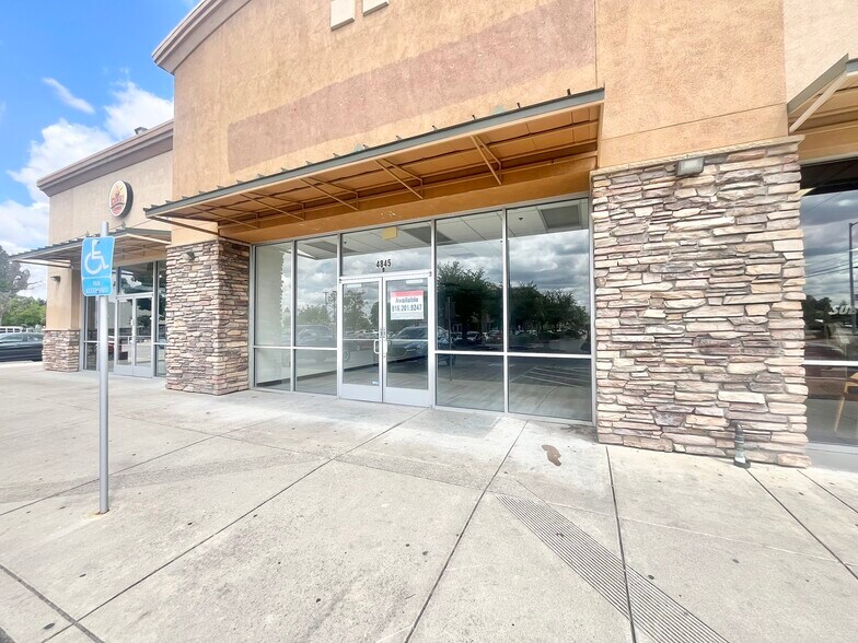 4845 Watt Ave, North Highlands, CA à louer - Photo de l’immeuble – Image 2 sur 13