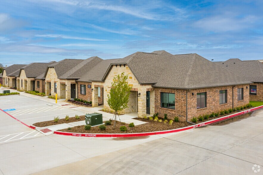 2601 Little Elm Pky, Little Elm, TX à vendre - Photo de l’immeuble – Image 3 sur 8