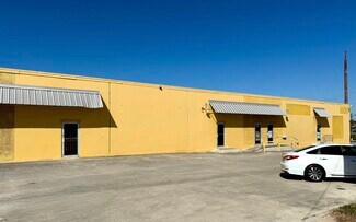 Plus de détails pour 5535-5545 Brewster St, San Antonio, TX - Local d'activités à louer