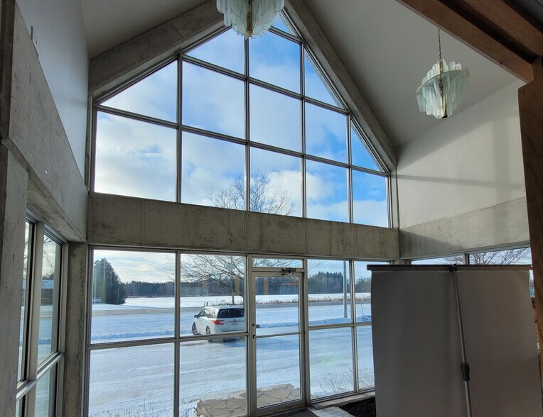581 Highway 3, Courtland, ON à vendre - Photo de l’immeuble – Image 3 sur 6