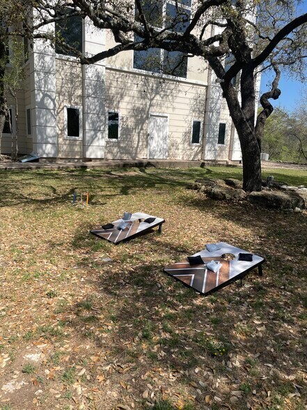 6601 Vaught Ranch Rd, Austin, TX à louer - Autre – Image 2 sur 20