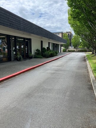 Plus de détails pour 627 S 227th St, Des Moines, WA - Local commercial à louer