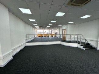 Plus de détails pour 100-101 Queens Rd, Brighton - Bureau, Bureau/Local commercial à louer