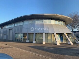 Plus de détails pour Local commercial à louer