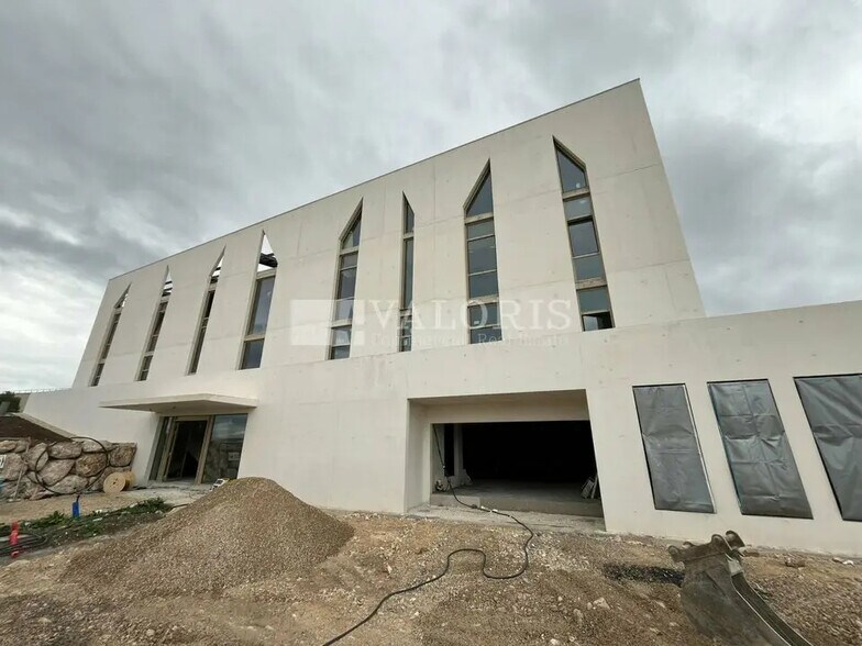 Bureau dans Aix-en-Provence à louer - Photo de l’immeuble – Image 1 sur 14