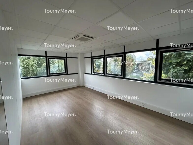 Bureau dans Nantes à louer - Photo de l’immeuble – Image 2 sur 8