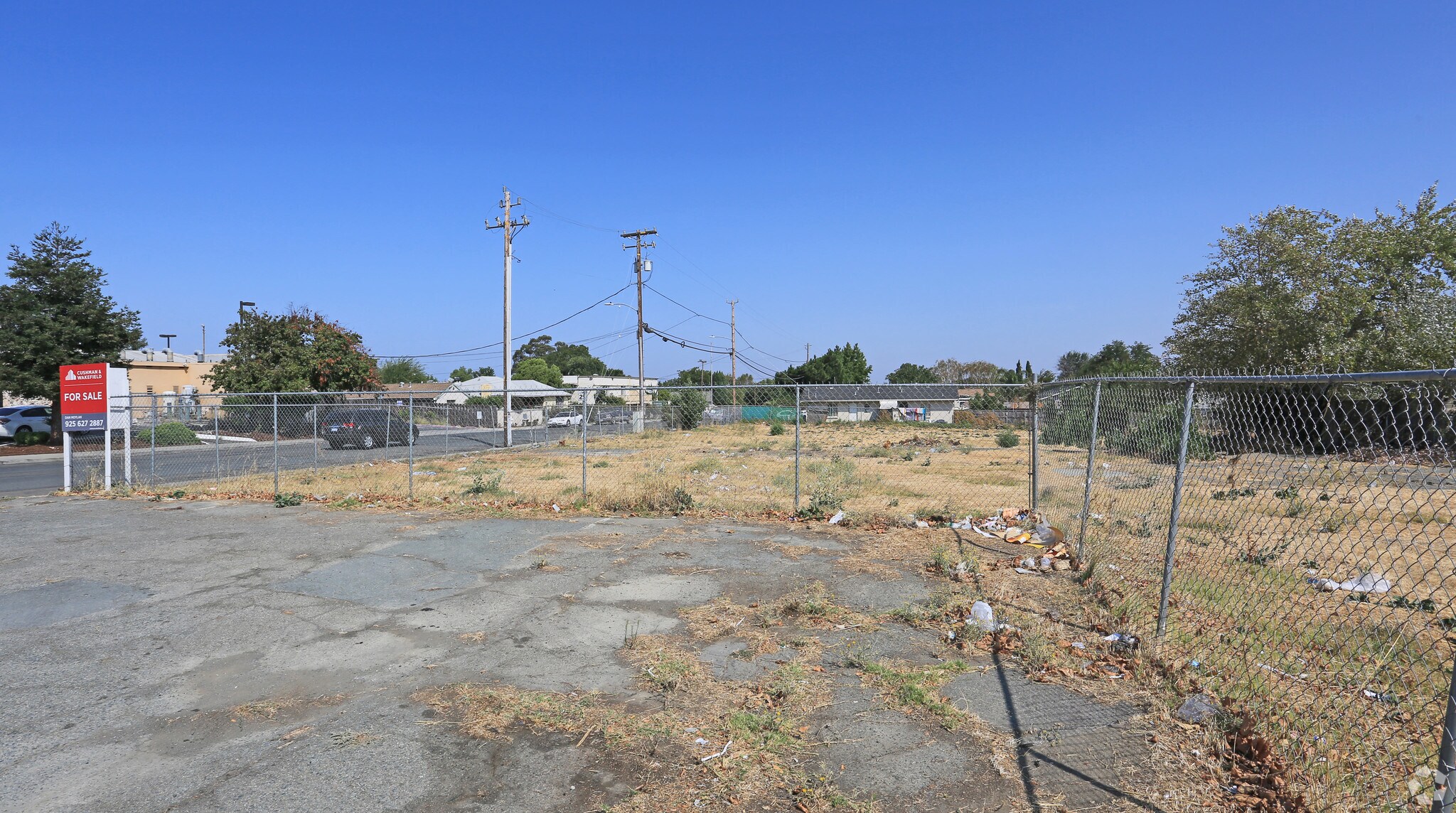 2640 Willow Pass Rd, Bay Point, CA à vendre Photo principale– Image 1 sur 7