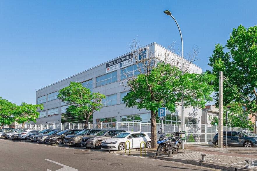 Calle Valportillo I, 1, Alcobendas, Madrid à louer - Photo principale – Image 1 sur 4