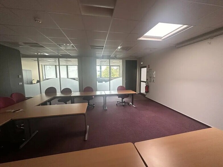 Bureau dans Schiltigheim à louer - Photo de l’immeuble – Image 3 sur 6