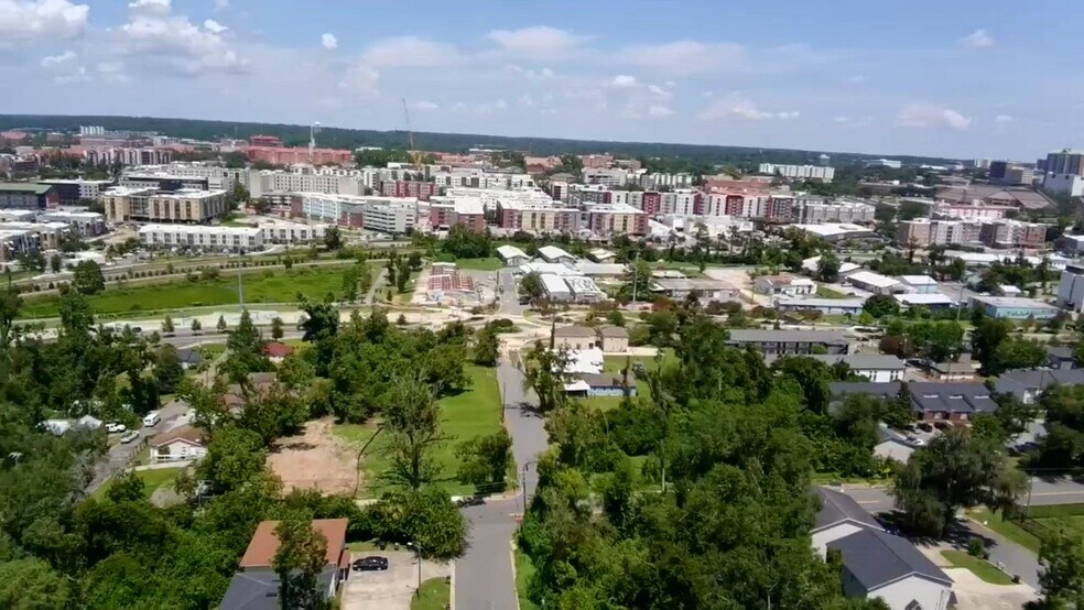 2.5 Acre Last CollegeTown Dev Site portefeuille de 1 biens à vendre sur LoopNet.fr - Vidéo sur l’annonce professionnelle – Image 2 sur 17