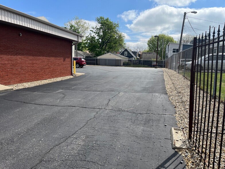 1415 Shelby St, Indianapolis, IN à louer - Photo de l’immeuble – Image 2 sur 16