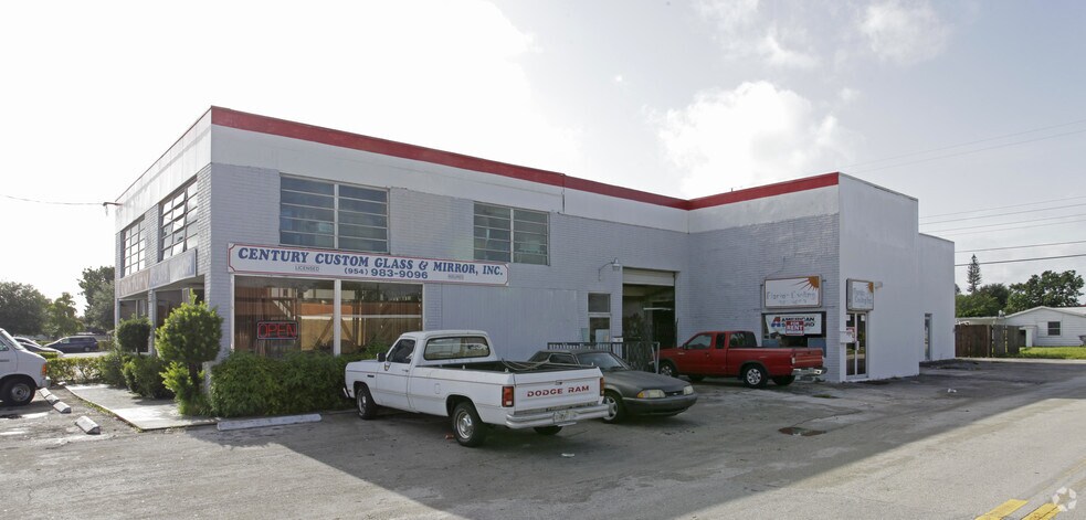5888 Johnson St, Hollywood, FL à louer - Photo de l’immeuble – Image 2 sur 4