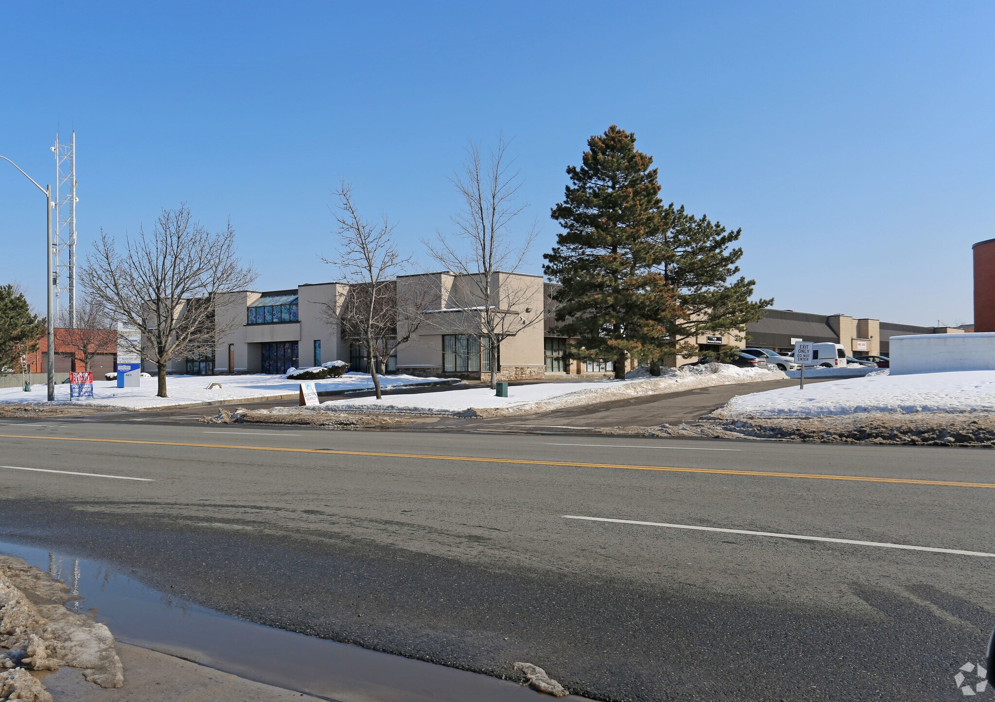 401 Alden Rd, Markham, ON à louer Photo principale– Image 1 sur 6