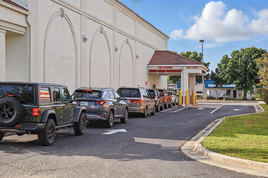 8025 Lee Vista Blvd, Orlando, FL à vendre - Photo de l’immeuble – Image 3 sur 6