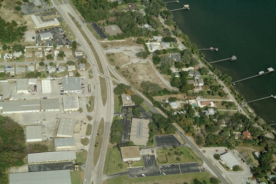 846 N Cocoa Blvd, Cocoa, FL à vendre - Aérien – Image 2 sur 8