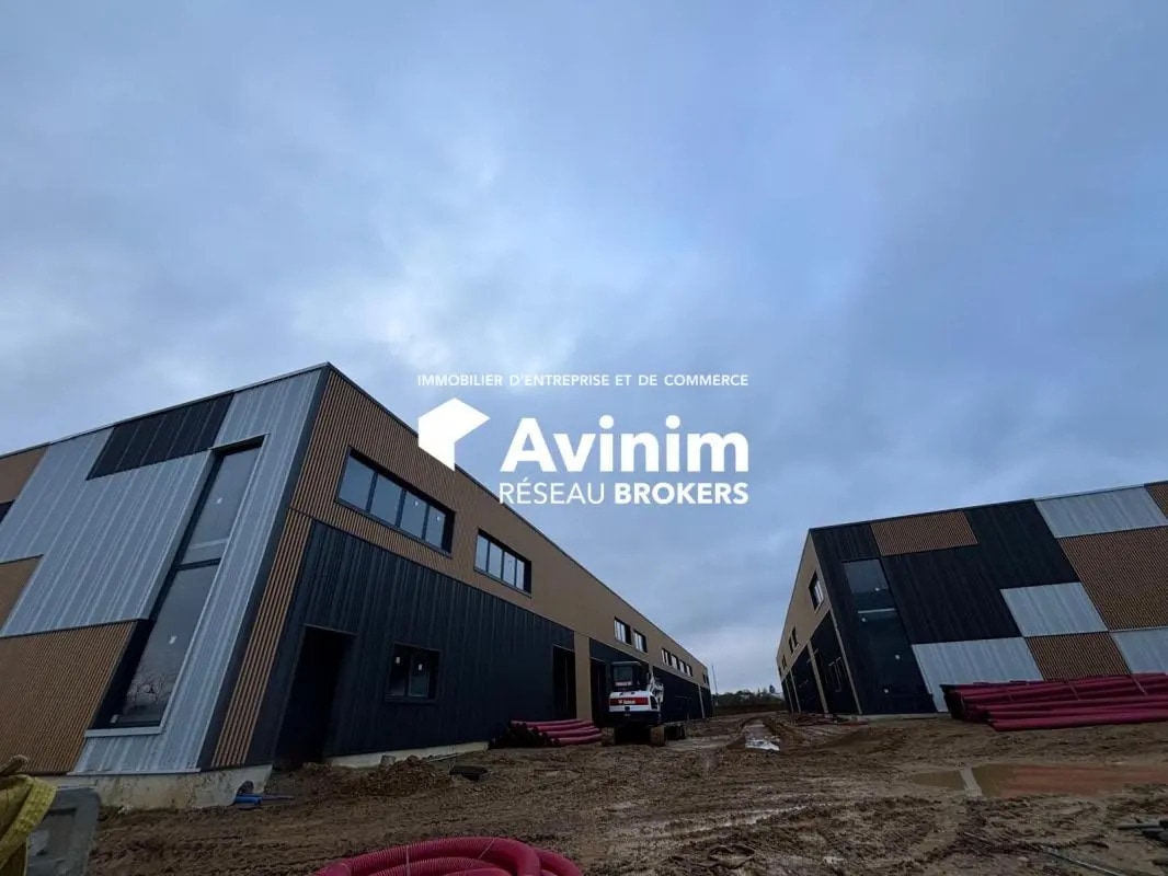 Industriel/Logistique dans Amblainville à vendre Photo de l’immeuble– Image 1 sur 4