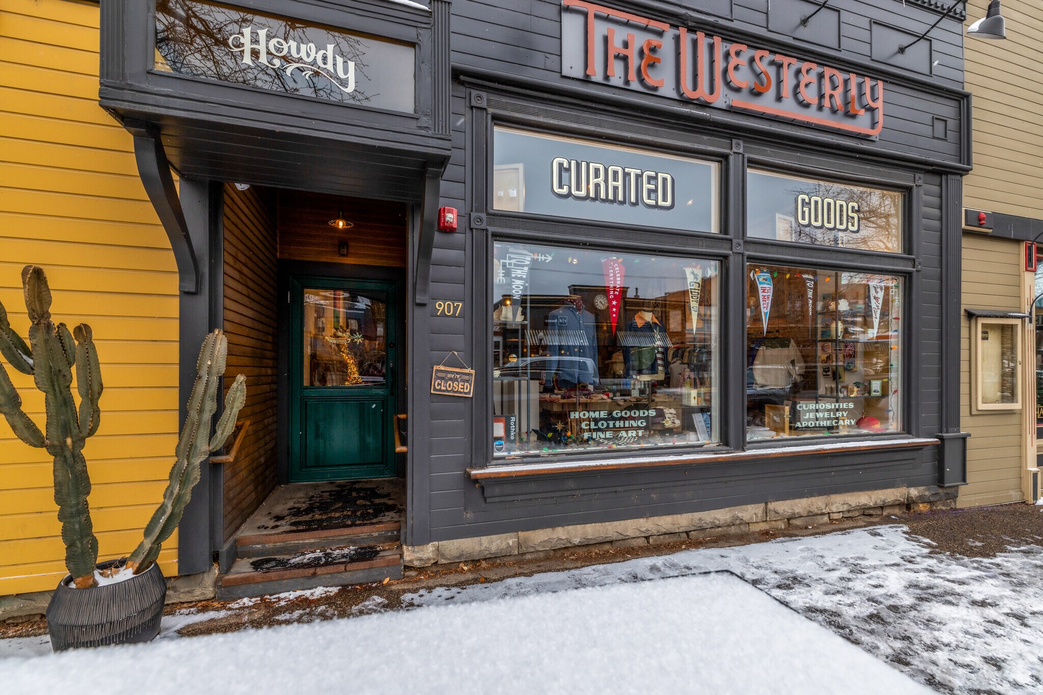 907 Lincoln Ave, Steamboat Springs, CO à vendre Photo de l’immeuble– Image 1 sur 23