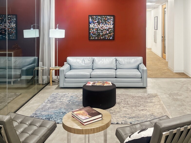 410 N Main St, Royal Oak, MI à louer - Photo intérieure – Image 3 sur 14
