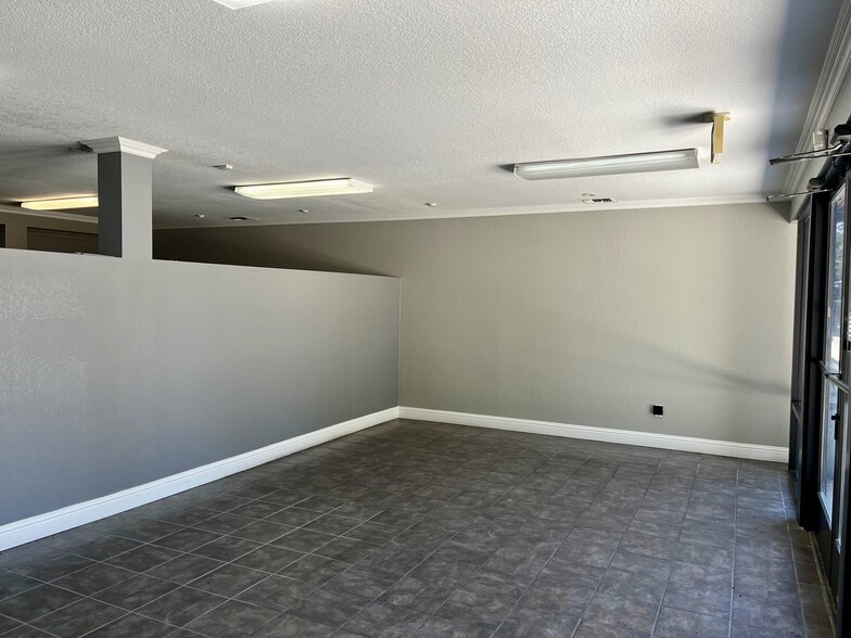3100 El Camino Real, Atascadero, CA à louer - Photo intérieure – Image 3 sur 46