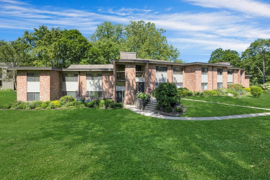 1038-1056 Main St S, Woodbury, CT à vendre - Photo de l’immeuble – Image 2 sur 62