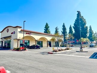 Plus de détails pour SWC Central Avenue & Holt Blvd, Montclair, CA - Local commercial à louer