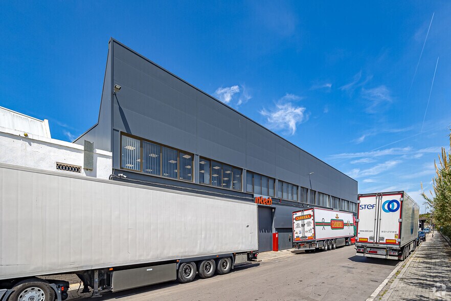 Industriel/Logistique dans Viladecans, Barcelona à louer - Photo de l’immeuble – Image 2 sur 2