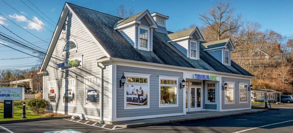 188 Post Rd W, Westport, CT à louer - Photo de l’immeuble – Image 1 sur 6