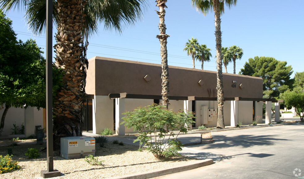 424 E Southern Ave, Tempe, AZ à louer - Photo de l’immeuble – Image 2 sur 6