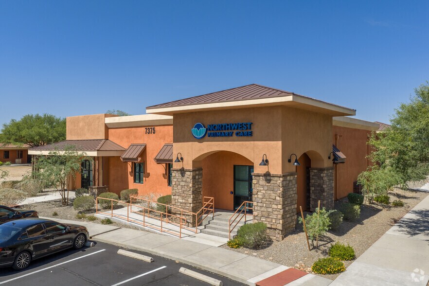 7355 S Houghton Rd, Tucson, AZ à louer - Photo de l’immeuble – Image 2 sur 35