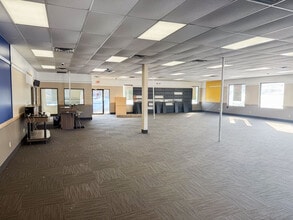 340 E Main St, Middletown, CT à louer Photo intérieure– Image 2 sur 4