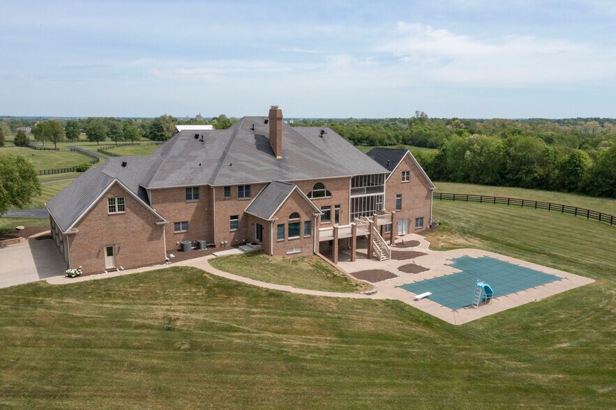 4664 Lexington Rd, Winchester, KY à vendre - Photo de l’immeuble – Image 3 sur 73