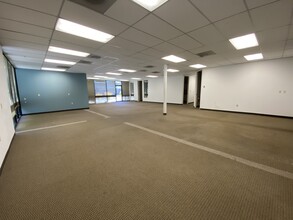 6601 NE 78th Ct, Portland, OR à louer Photo intérieure– Image 1 sur 3