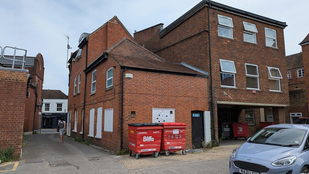 8 Broad St, Wokingham à louer - Photo de l’immeuble – Image 2 sur 9
