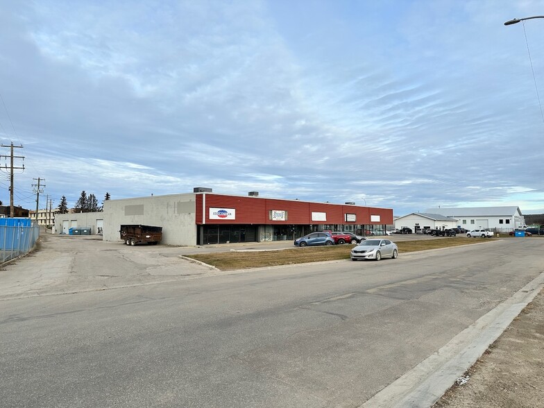 5606 54 St, Cold Lake, AB à vendre - Photo de l’immeuble – Image 2 sur 12