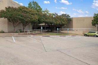 2111 Braker Ln, Austin, TX à louer Photo intérieure– Image 1 sur 15