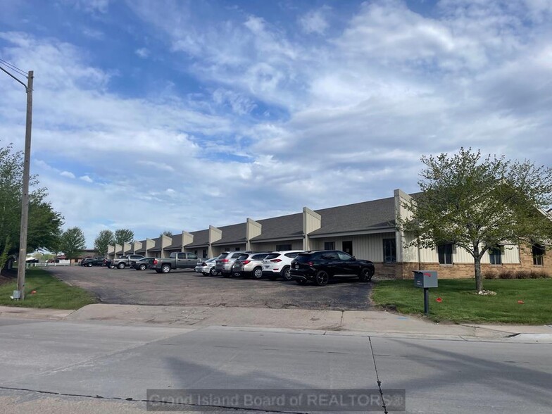 2550 N Diers Ave, Grand Island, NE à louer - Photo de l’immeuble – Image 1 sur 12