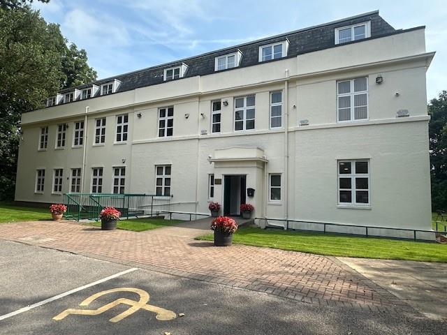 109 Eastham Village Rd, Wirral à louer - Photo de l’immeuble – Image 2 sur 22