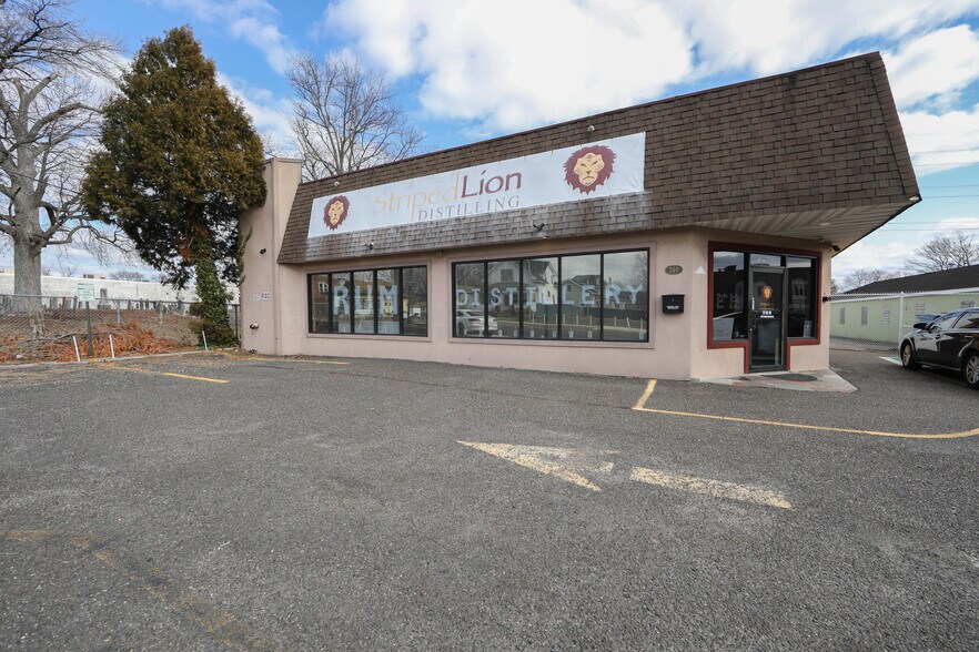740 N Broad St, Woodbury, NJ à louer - Photo de l’immeuble – Image 3 sur 30