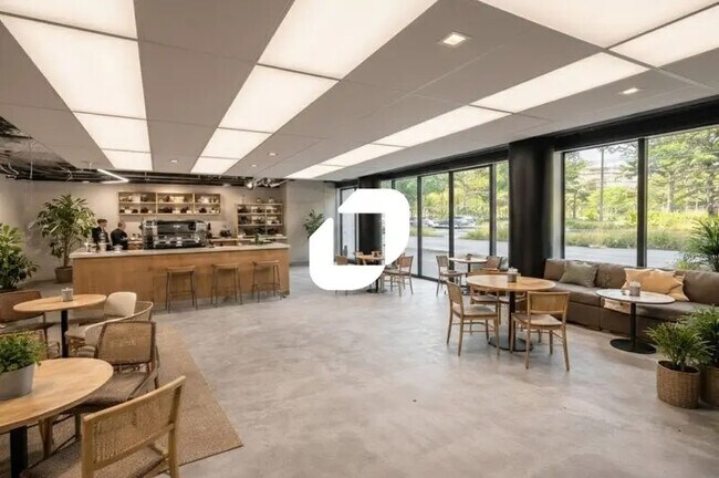 Plus de détails pour Local commercial à louer