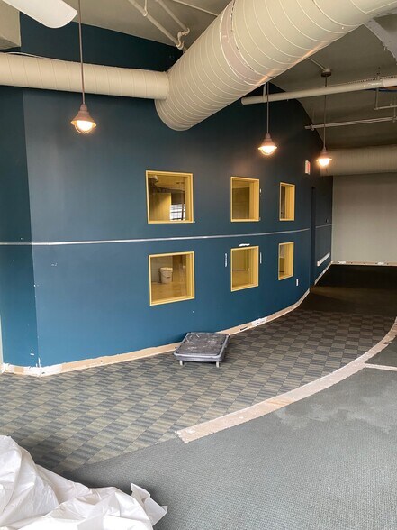 318 E Chicago St, Milwaukee, WI à vendre - Photo de l’immeuble – Image 2 sur 25