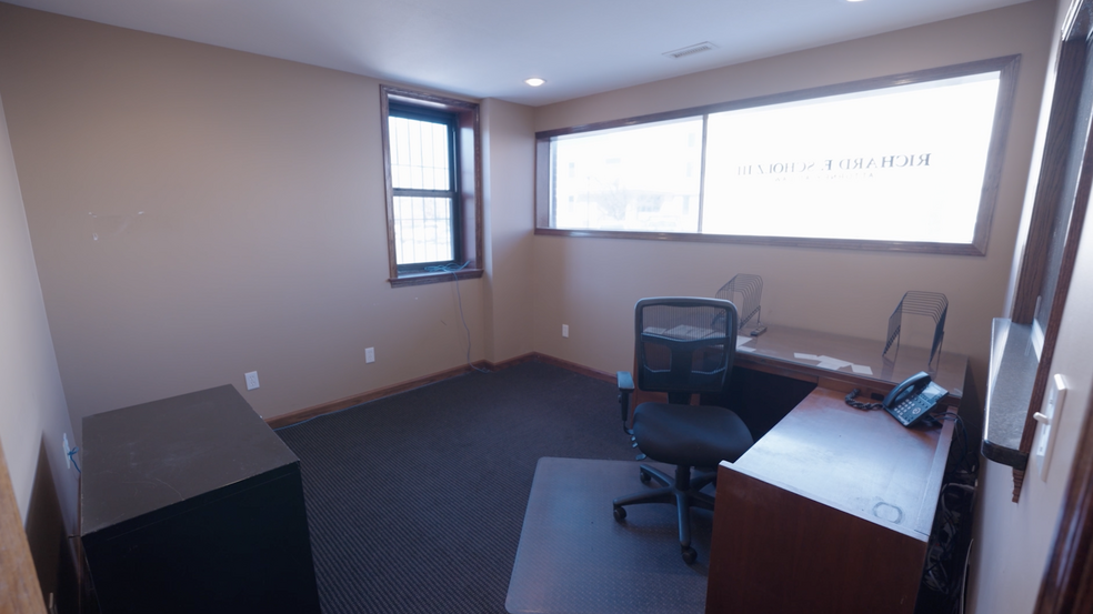 518 Vermont St, Quincy, IL à vendre - Photo intérieure – Image 2 sur 11