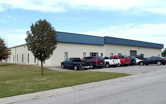 Plus de détails pour 600-602 NW Libby Ln, Lee's Summit, MO - Industriel/Logistique à louer
