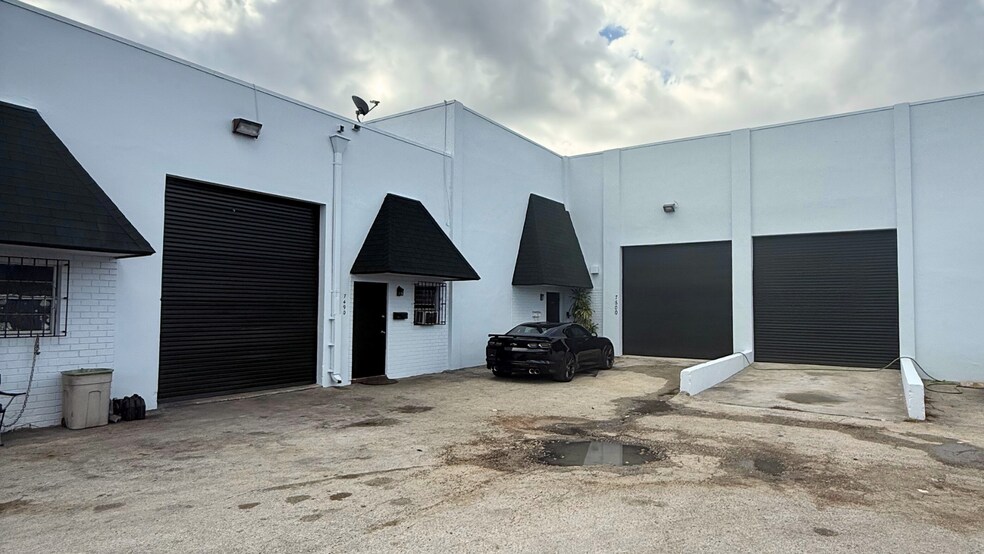 7460-7580 NW 82nd St, Medley, FL à louer - Photo de l’immeuble – Image 2 sur 24